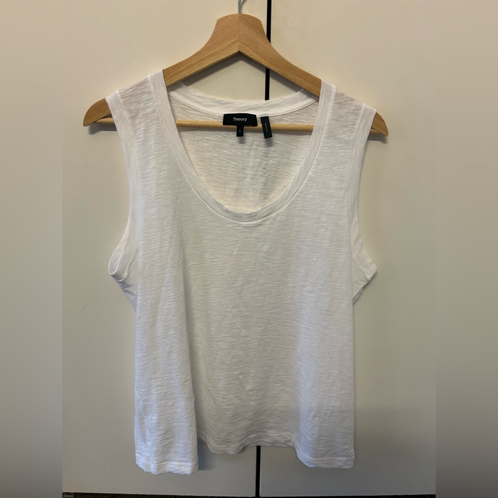 Theory Women's Classic White Tank Top, size L, like new